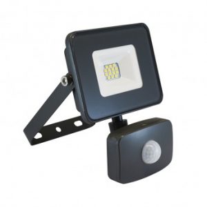 projecteur-led-crepusculaire Meilleur projecteur LED infrarouge
