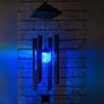 Le carillon à vent solaire illuminé